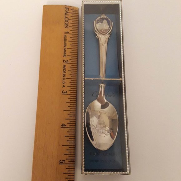 VINTAGE DEMI-TASSE TEASPOON - ABOUT 4.5" LONG - U.S. CAPITOL - ORIGINAL GIFT BOX - Picture 2 of 8